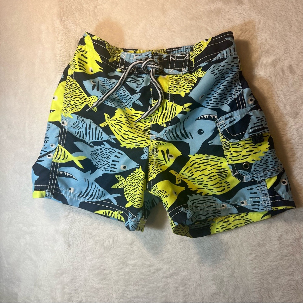 🔆 Bundle items 6 for‎ $30 Carter's Swim Trunks